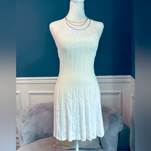 NWT Chic White Ribbed Midi Dress